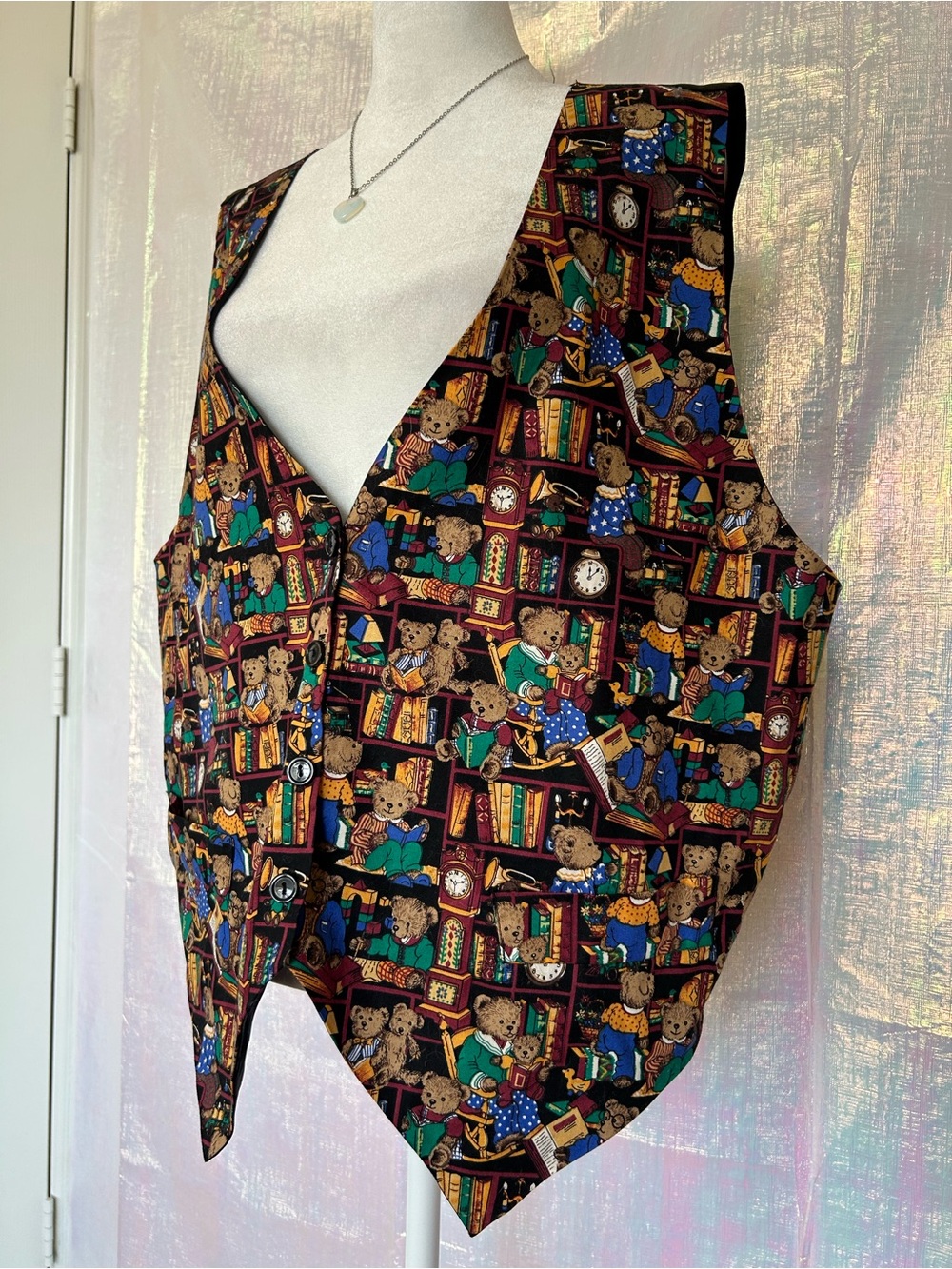 Novelty Teddy Bear Print Women's Vest in Multicolor. Size 2X.